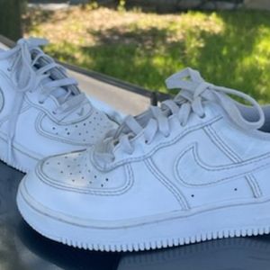 Boys Nike Airforce 1